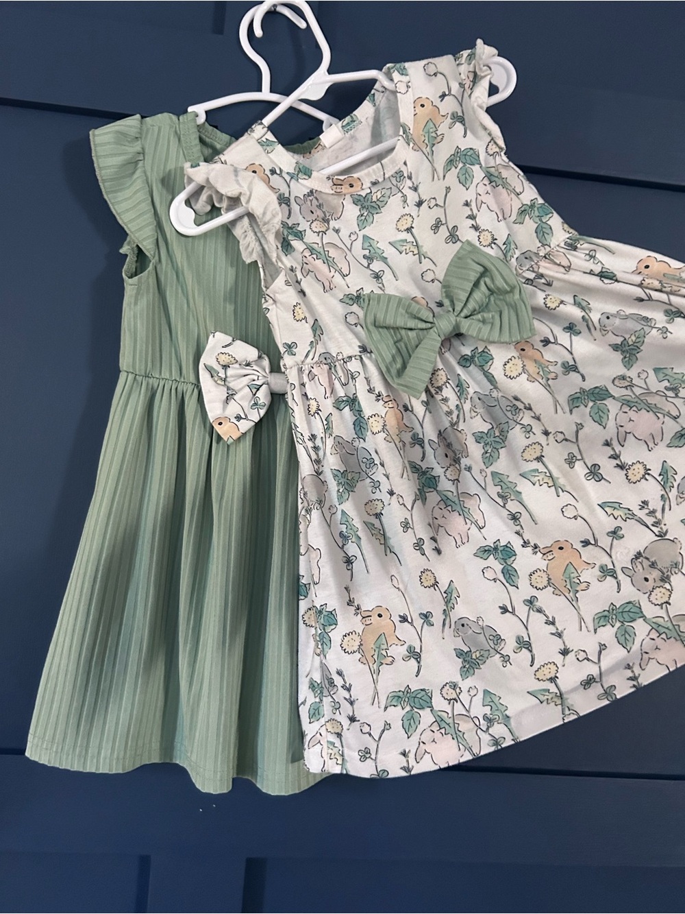 SHEIN Sage Green & Cream Floral Bow Girls' Dress Set